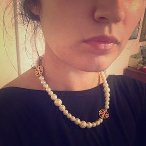 Tory Burch pearl necklace